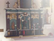 Retablo da Capela de Sermil donde residieron 6000 romanoos no siglo II